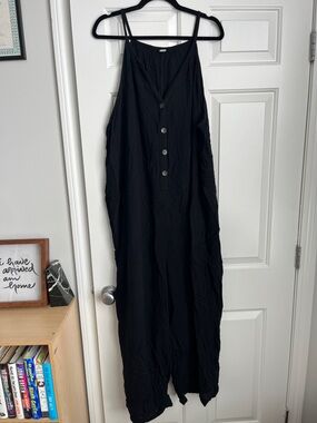 Old Navy XXL Black Sleeveless Button-Front Jumpsuit